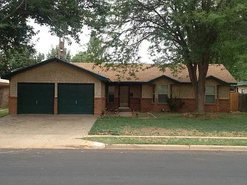 4310 54th St Photo 1
