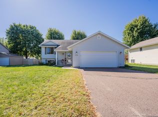 2723 Kohlhepp Rd, Eau Claire, WI 54703