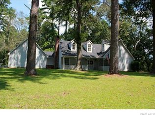 208 Meadow Creek Dr, Springhill, LA 71075