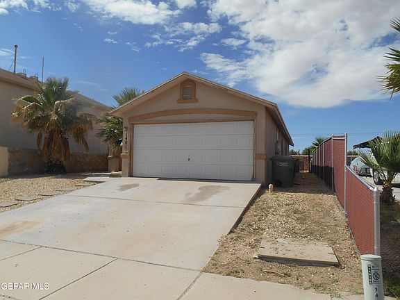 2nd image of 14017 Tierra Vergel Dr