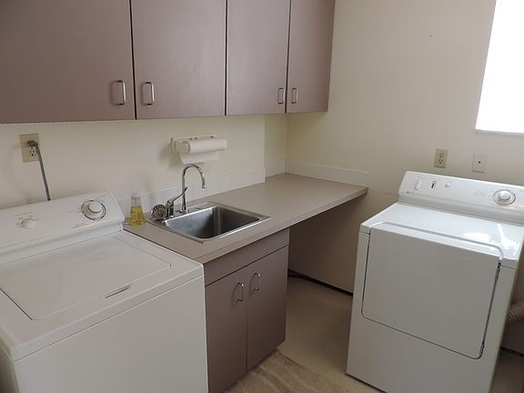 4th image of 2742 71st Ave SE