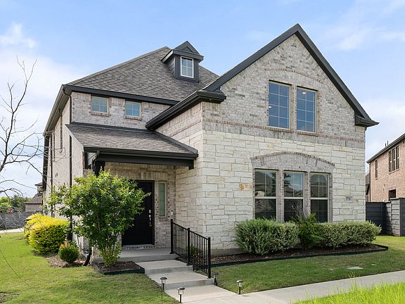 2nd image of 1716 Elise Ln