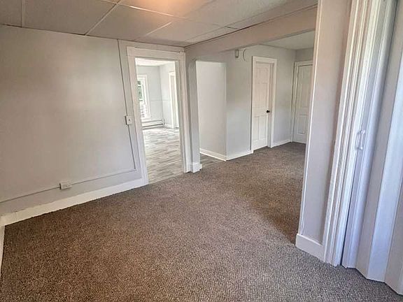 4th image of 14-16 Maple St #14-2