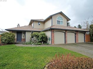 701 NE Countryside Dr, Vancouver, WA 98684