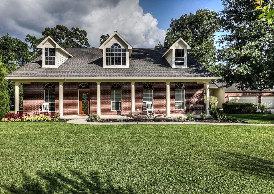 1st image of 103 Fish Creek Ln