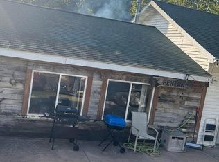 11475 Plank Rd, Burlington, IA 52601