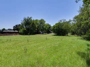 921 Delk Dr, Arlington, TX 76013