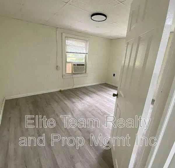10646 Cyclone Dr — Photo 5