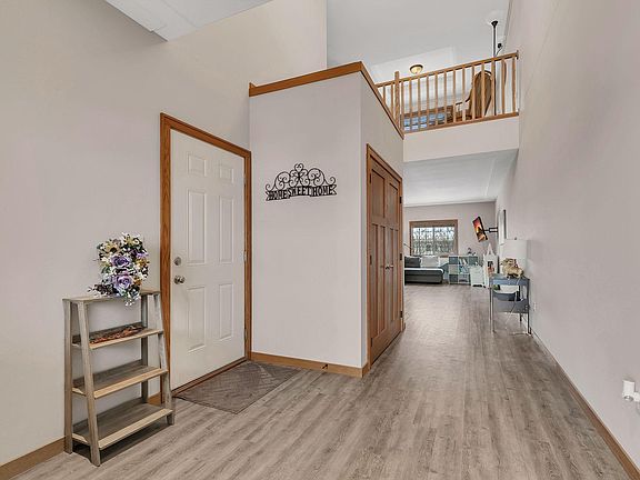 2nd image of 57 4th Ave NW