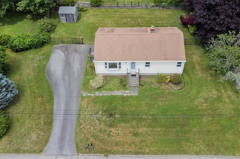 34 Valhalla Dr, Portsmouth, RI 02871 Zillow