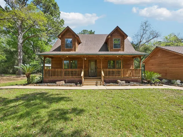 101 1/2 Avenue J, Dickinson, TX 77539