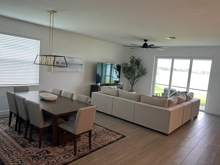 8424 Shore Lake Dr — Photo 2