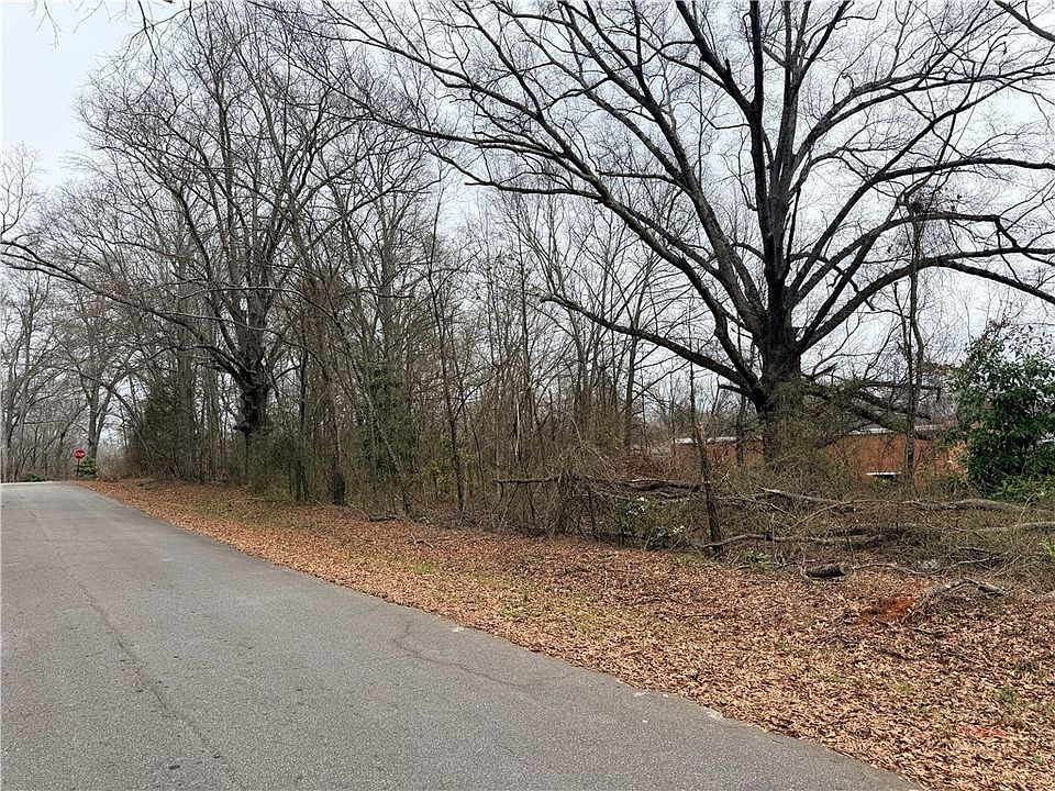 1st image of 0 Lyndon Ave
