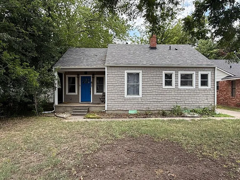 514 Dakota St — Photo 1