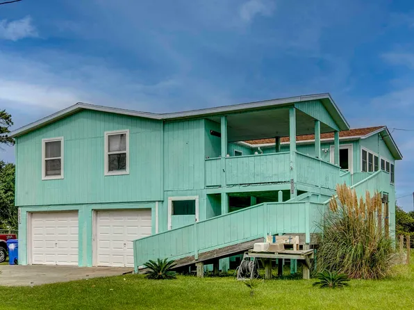 40088 Harbor Dr, Avon, NC 27915