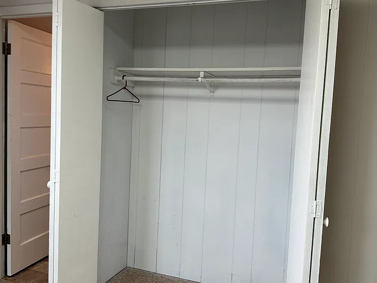 523 Washington Ave #1 — Photo 5
