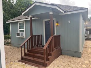 535 Plymouth St #A, Houston, TX 77022