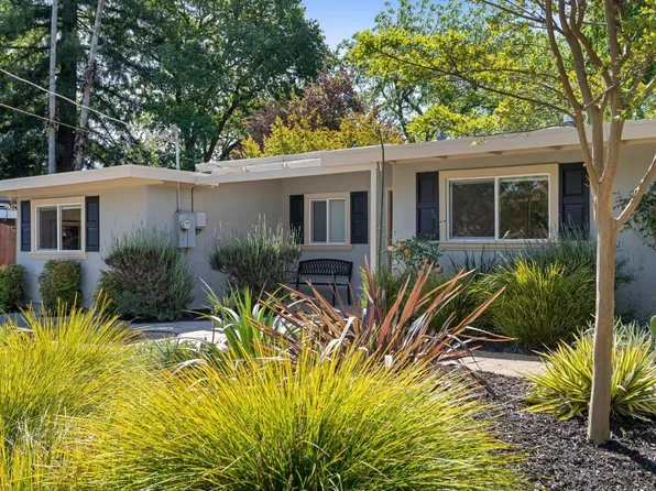 956 Madrone Road, Sonoma, CA 95476