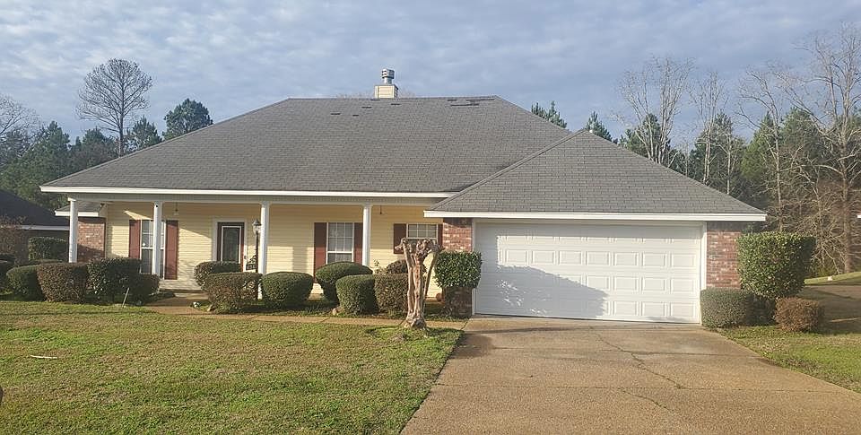 1st image of 434 Hillandale Dr
