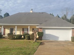 434 Hillandale Dr, Jackson, MS 39212