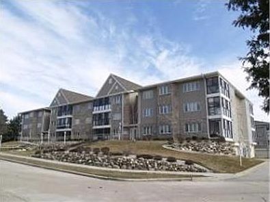 1st image of 2130 Chateau Ct