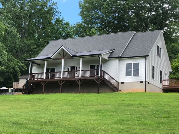 180 Ellerslie Acre #180, Hendersonville, NC 28739