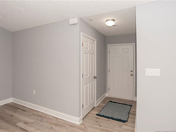 5th image of 186 Kendall Ct