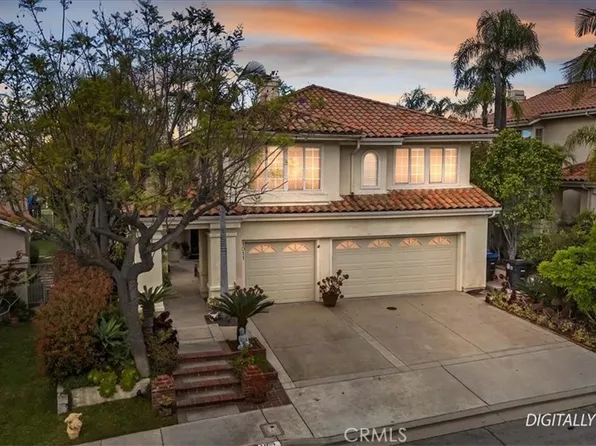 1011 Calle Azul, Glendale, CA 91208