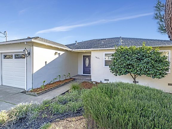 3rd image of 1641 Escalona Dr