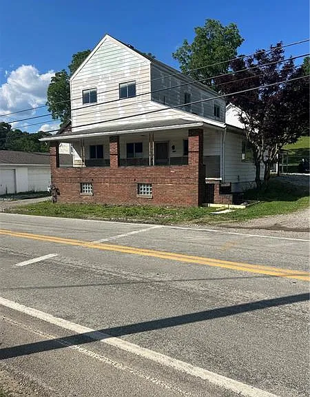 745 Manifold Rd — Photo 1