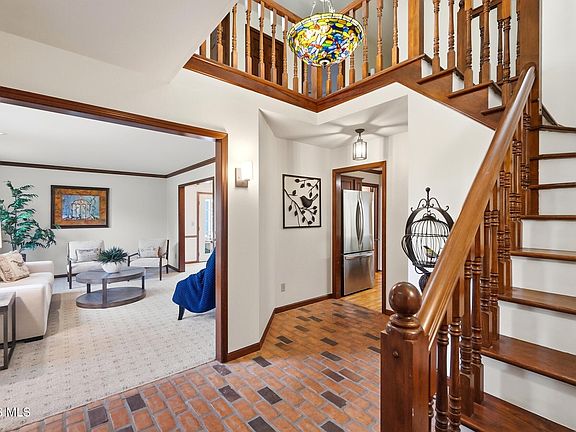 3rd image of 5246 Spring Creek Ln