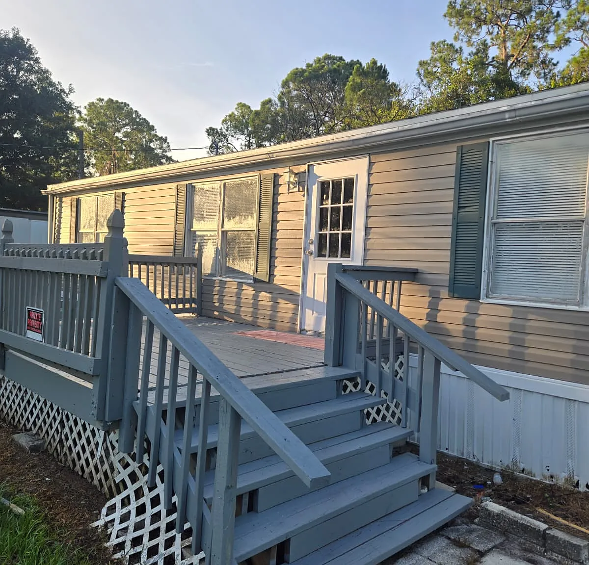 3 bed, 1056 sqft, $1,100 — Photo 2