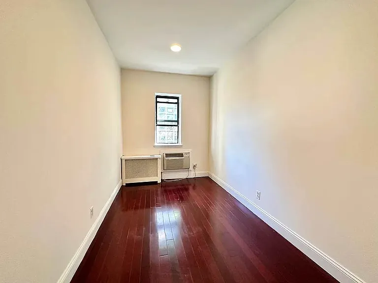 161 W 95th St #3S — Photo 5