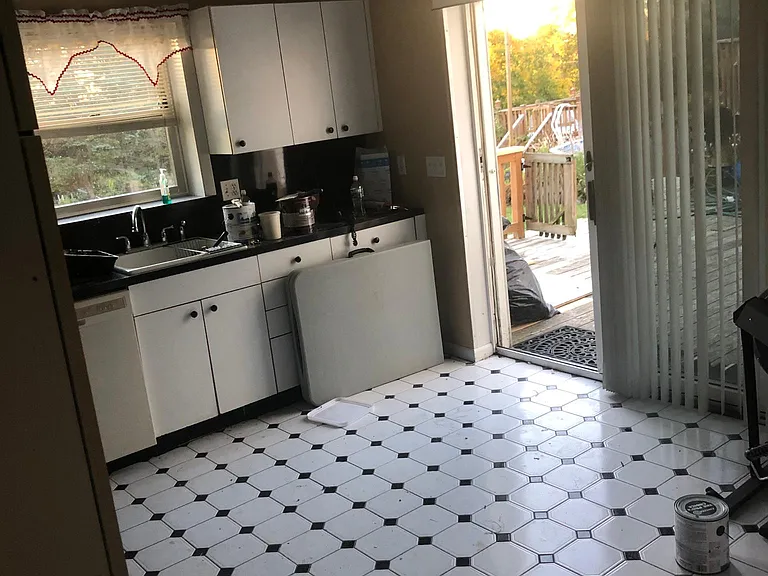 12 Kathy Ct — Photo 7