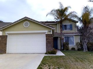 28946 Garnet Canyon Dr, Saugus, CA 91390