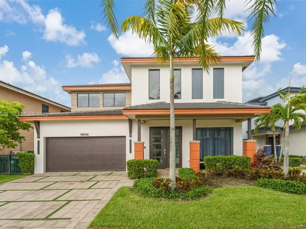 15540 NW 88th Ave, Miami Lakes, FL 33018