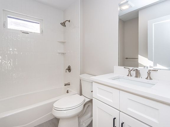 4th image of 78 Barbara Rd #1