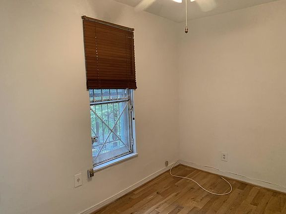 5th image of 232 E 116th St APT 17