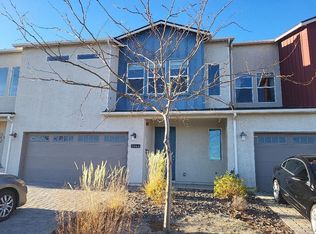1044 Big Rock Loop, Sun Valley, NV 89433