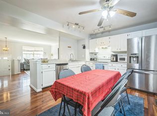 15198 Wentwood Ln, Woodbridge, VA 22191