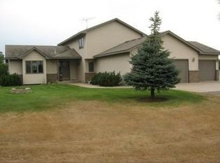 7497 Audubon Rd, Princeton, MN 55371