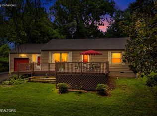 301 Grandin Rd, Knoxville, TN 37920