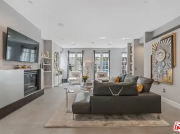 1250 N Harper Ave Unit 302, West Hollywood, CA 90046