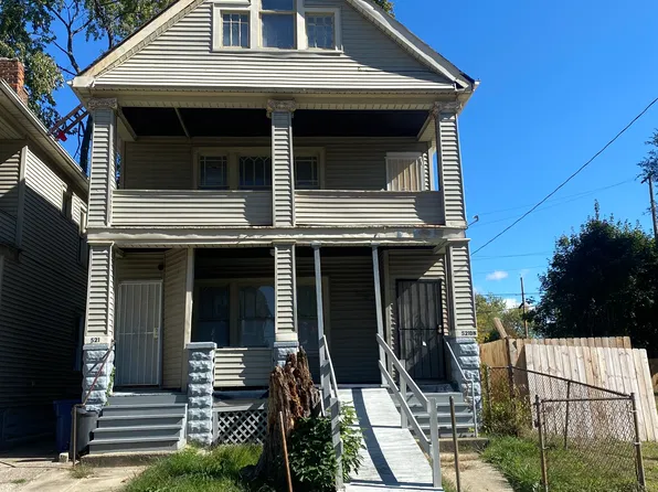 521 E 115th St #Up, Cleveland, OH 44108