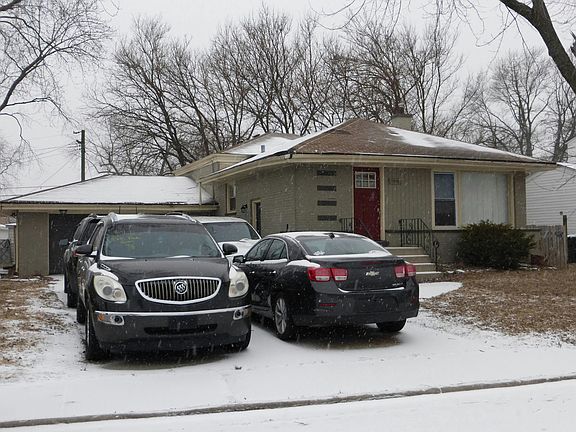 3rd image of 15938 Ellis Ave