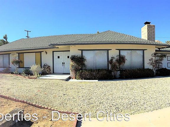 2nd image of 7618 Whitney Ave