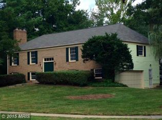 4214 Scotland Rd, Alexandria, VA 22309