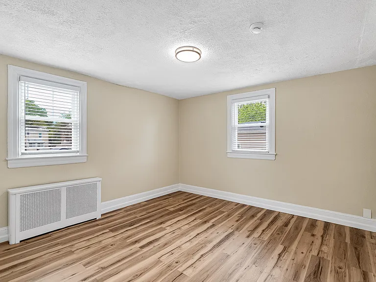 5213 Blaine St NE — Photo 18