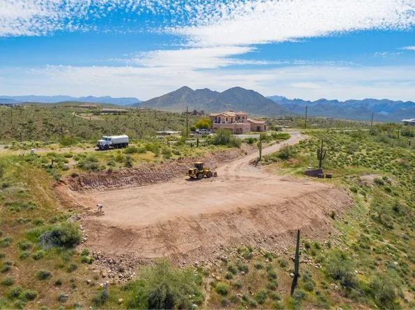 14714 N GOLDFIELD Road #14, Fort McDowell, AZ 85264