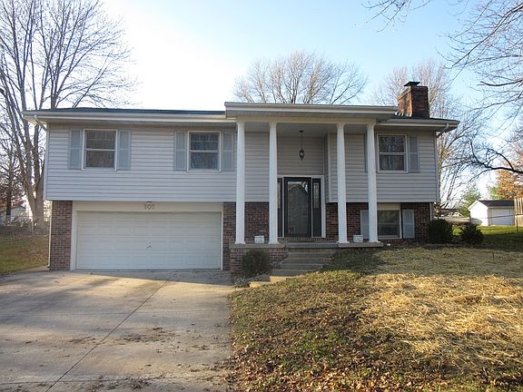 2nd image of 905 Fairview Dr